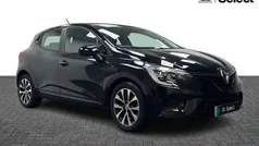 Used 2023 Renault Clio V Evolution Hatchback | £13,100 (Good price)