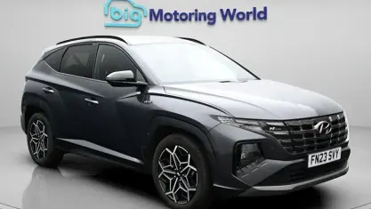 Begagnad Hyundai Tucson N Line 230 HK (169 kW) 2023 Grå SUV