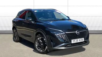 Nouă Nissan Qashqai N-Connecta 140 CP (102 kW) 2025 Negru SUV