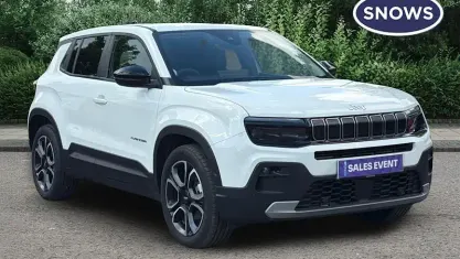 Begagnad Jeep Avenger Summit 114 kW (156 HK) 2024 SUV