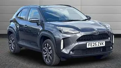 Used 2025 Toyota Yaris Cross Design SUV | £24,701 (Fair price)