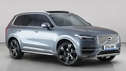 Used Volvo XC90 Inscription 320 HP (235 kW) 2016 Grey SUV