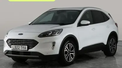 Used Ford Kuga Titanium 120 HP (88 kW) 2021 White SUV