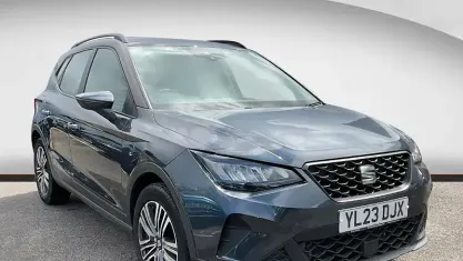 Used Seat Arona SE 110 HP (80 kW) 2023 Grey SUV