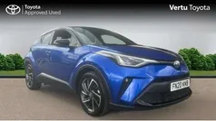Nebula blue bitone (metallic paint) Used 2020 Toyota C-HR SUV | £19,799 (Fair price)