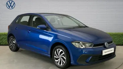 Used VW Polo Life 95 HP (69 kW) 2023 Blue Hatchback