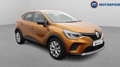 Used Renault Captur Iconic 140 HP (102 kW) 2021 Orange SUV