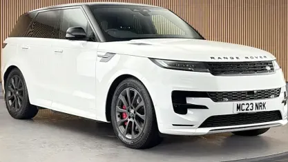 Used Land Rover Range Rover Sport SE Dynamic 441 HP (324 kW) 2023 Fuji white SUV