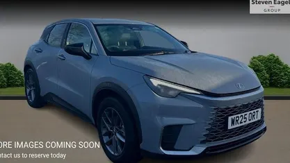 Used 2025 Lexus LBX SUV | £29,105 (Fair price)
