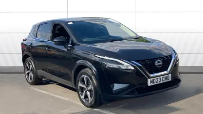 Used Nissan Qashqai N-Connecta 140 HP (102 kW) 2023 Black SUV