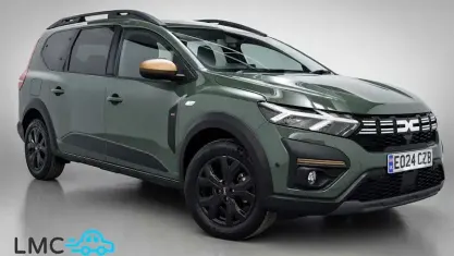Used Dacia Jogger Extreme 141 HP (103 kW) 2024 Green MPV