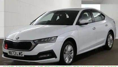 Used Skoda Octavia SE 110 HP (80 kW) 2023 White Hatchback