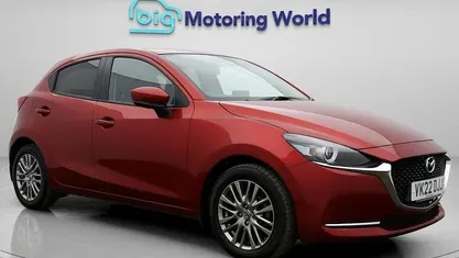 Begagnad Mazda 2 Inclusive 90 HK (66 kW) 2022 Halvkombi