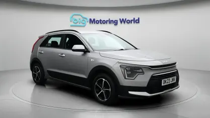Used Kia Niro 141 HP (103 kW) 2023 Grey SUV