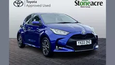 Blue Used 2022 Toyota Yaris Hybrid Design Hatchback | £15,500 (Fair price)