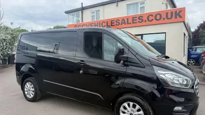 Używany Ford Transit Custom Limited 170 KM (125 kW) 2023 Van