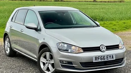 Used VW Golf VII Edition 125 HP (91 kW) 2016 Hatchback