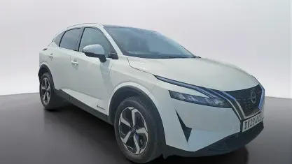 Used Nissan Qashqai N-Connecta 190 HP (139 kW) 2023 White SUV