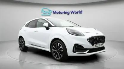 Usado Ford Puma ST-Line 155 HP (114 kW) 2023 Branco SUV