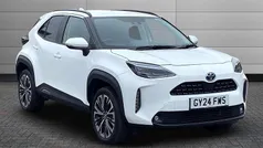 White Used 2024 Toyota Yaris Cross SUV | £24,971 (Fair price)