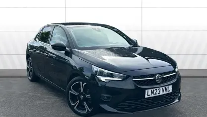 Używany Vauxhall Corsa Ultimate 101 KM (74 kW) 2023 Czarny Hatchback