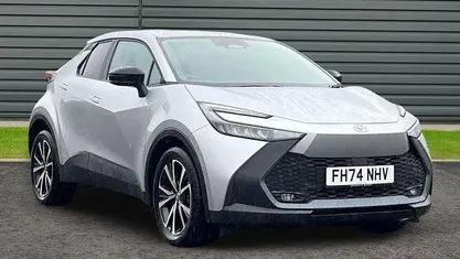 Used Toyota C-HR Design 140 HP (102 kW) 2026 SUV