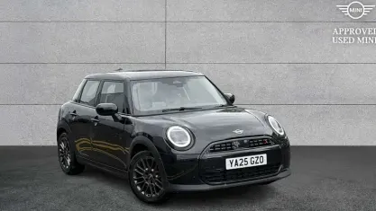 Used Mini Cooper Classic 150 kW (204 HP) 2025 Black Hatchback