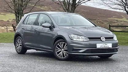 Used VW Golf VII SE 125 HP (91 kW) 2017 Hatchback