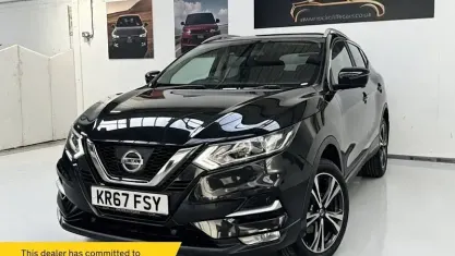 Used Nissan Qashqai N-Connecta 116 HP (85 kW) 2017 Black SUV