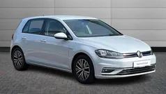 Used 2018 VW Golf VII SE Hatchback | £15,990 (Fair price)