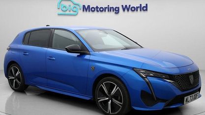 Second-hand Peugeot 308 GT 131 CP (96 kW) 2024 Albastru Hatchback
