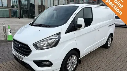Begagnad Ford Transit Custom Limited 131 HK (96 kW) 2023 Van