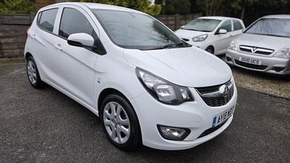 Second-hand Vauxhall Viva 75 CP (55 kW) 2017 Hatchback