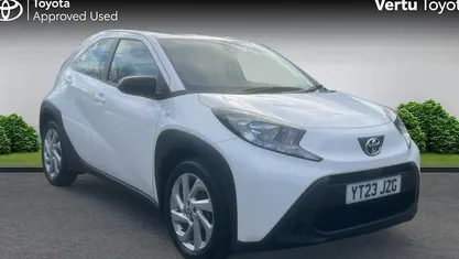 Used Toyota Aygo X PURE 72 HP (52 kW) 2025 SUV