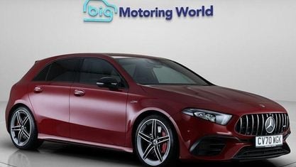 Begagnad Mercedes A45 AMG AMG 421 HK (309 kW) 2021 Röd Halvkombi