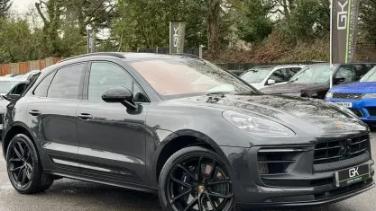 Used Porsche Macan 441 HP (324 kW) 2023 Grey SUV