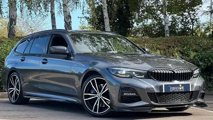 Used 2022 BMW 320 M Sport Estate | £17,995 (Super price)