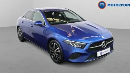 Used Mercedes A180 Executive 136 HP (100 kW) 2024 Blue Sedan