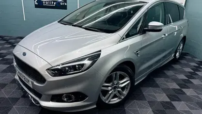 Used Ford S-MAX Sport 210 HP (154 kW) 2017 Silver MPV