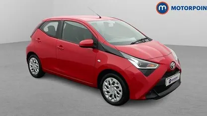 Red Used 2020 Toyota Aygo X-play Hatchback | £8,399 (Fair price)