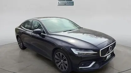 Used Volvo S60 Inscription 250 HP (183 kW) 2019 Black Sedan