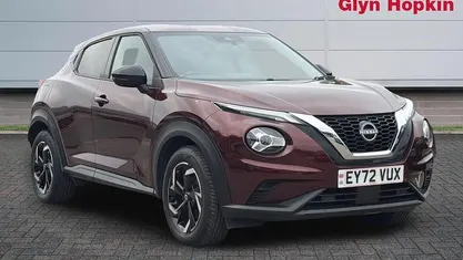 Used Nissan Juke N-Connecta 114 HP (83 kW) 2022 Red SUV
