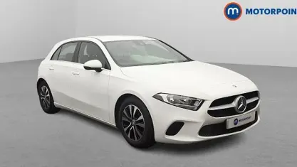 Used Mercedes A180 SE 136 HP (100 kW) 2022 White Hatchback