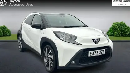 Used Toyota Aygo X 72 HP (52 kW) 2023 White SUV