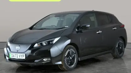 Gebraucht Nissan Leaf N-Connecta 110 kW (150 PS) 2025 Kleinwagen