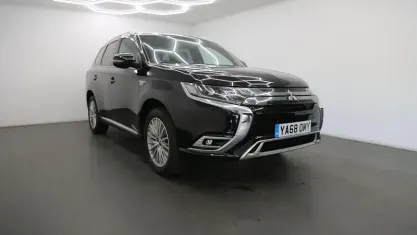 Used Mitsubishi Outlander P-HEV 177 HP (130 kW) 2018 Estate