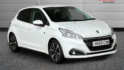Used 2019 Peugeot 208 Hatchback | £8,875 (Fair price)
