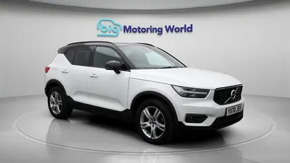 White Used 2020 Volvo XC40 R-Design SUV | £15,100 (Good price)