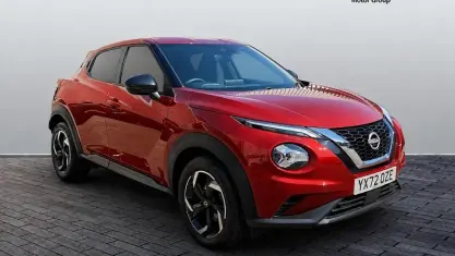 Used Nissan Juke N-Connecta 114 HP (83 kW) 2025 Red SUV