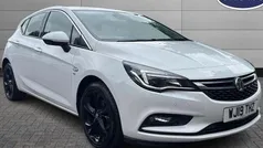 White Used 2019 Vauxhall Astra SRi Hatchback | £8,169 (Fair price)